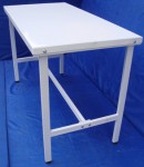 Стол «АЙБОЛИТ МАСТЕР» (на опорах  столешница с покрытием из белого или синего тента)